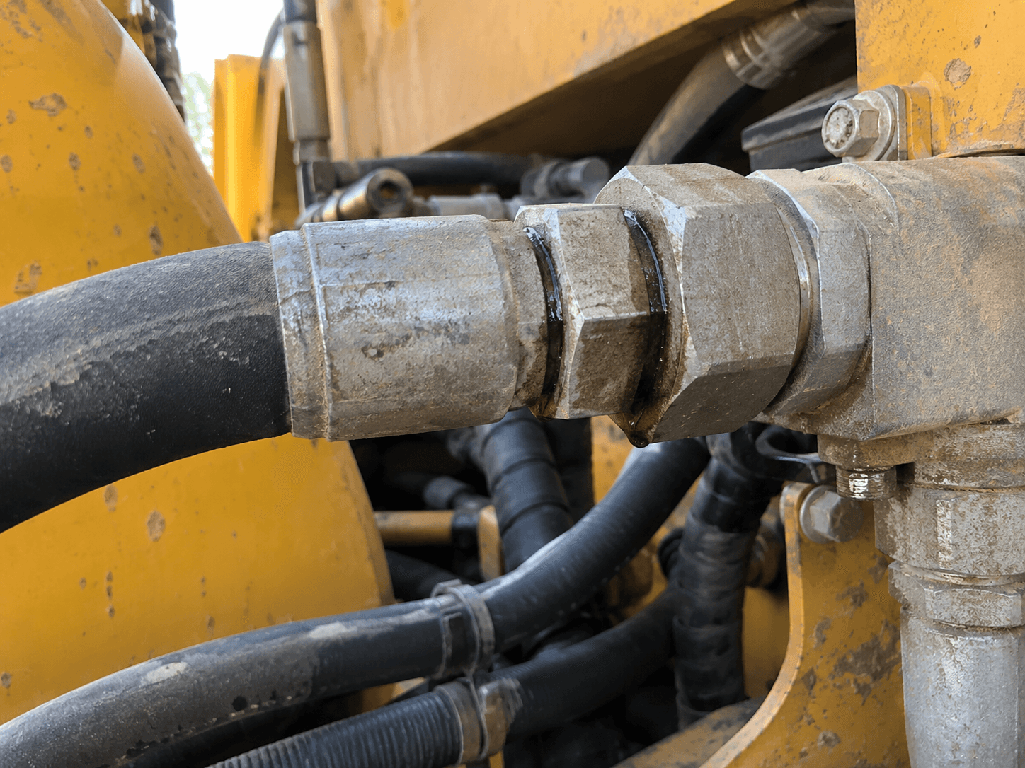 Hydraulic Leak Photo